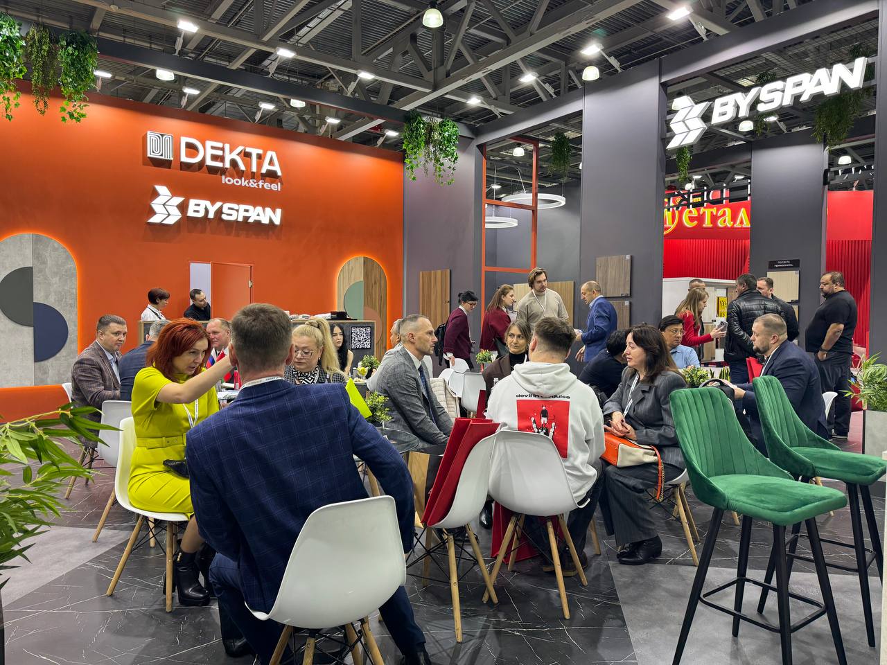 «Мебель-2025»: DEKTA и BYSPAN представили свой стенд